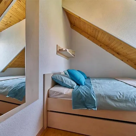 Villa Elegant Stone House With Jacuzzi, Terrace, And Private Yard In Solta *